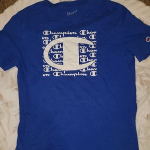 Champion shirt size medium